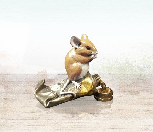 Artist's Little Helper (263BR)