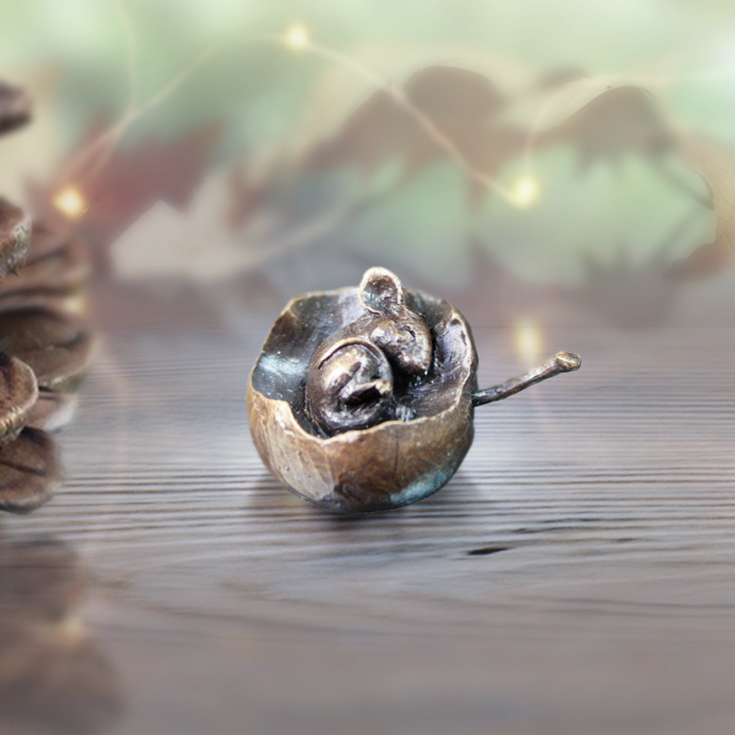 miniature bronze mouse in apple gift sculpture butler and peach