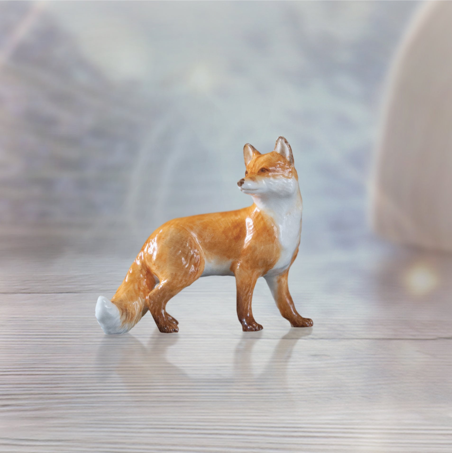 Red fox hot sale figurine