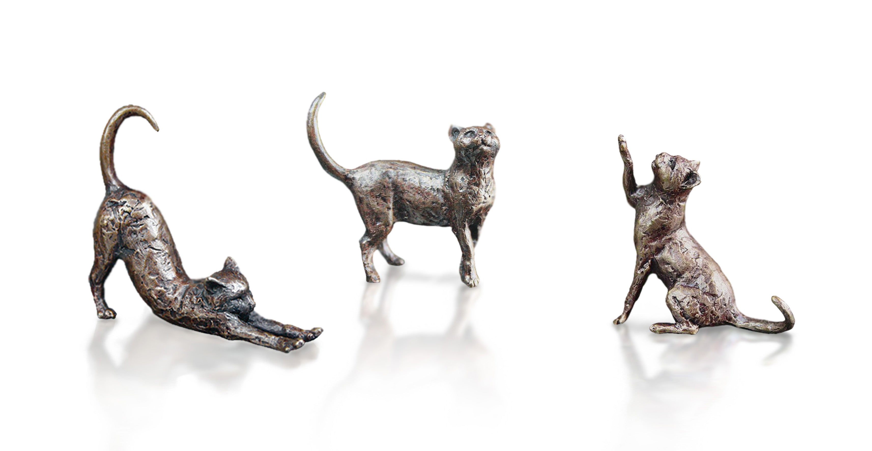 Butler & Peach - Cats Trio (2020/2025/2026) (free magnifying glass 1142)