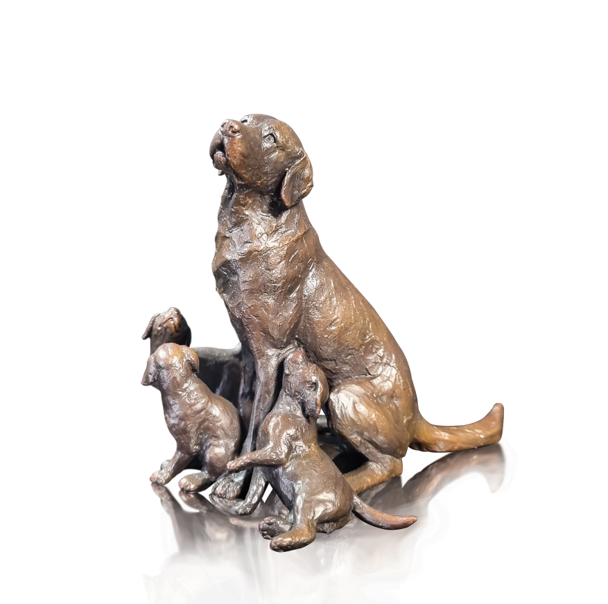Labrador with Puppies (1129)